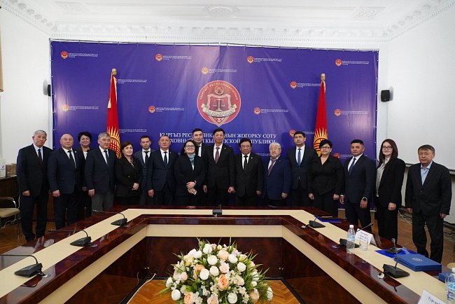 The rector of KRSU took part in a meeting of the leadership of the Supreme Court with university rectors